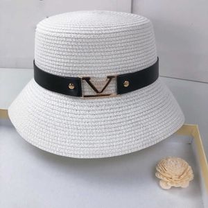 Nowy kubek pasowy designerka czapka czapka czapka moda moda mężczyźni kobiety dopasowane czapki górne wysokiej jakości słomkowe czapki wełniane hater hater hater snapback