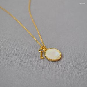 Pendant Necklaces Japanese And Korean Jewelry Fashionable Exquisite Fine Chain White Mother Shell Round Br Key Brass Plated