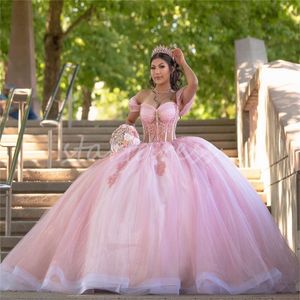 Sedici abiti Quinceanera rosa Manica ad aletta See Through Top Abiti in pizzo di cristallo De 15 Anos Elegante abito da principessa compleanno Illusion Unfined Promdress 2024