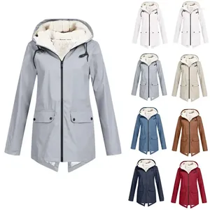 Trench da donna 2023 Tipo di giacca antipioggia con cappotto in cotone autunnale e invernale antivento impermeabile con cappuccio in velluto