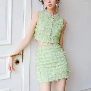 Calças femininas de duas peças doce moda menina verde conjunto de luxo mulheres colarinho diamantes botão sem mangas borla curto tops mini saia ternos