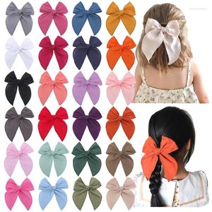 Hårtillbehör mode stor storlek Bow Hairlips For Baby Little Girls Kids Women Cotton Linne Söta Barrettes Alligator Clips