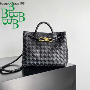 Bottegaaveneta andiamos Bags 6b Woven Series Womens Bag Defided Sheepskin 2023 New Small Andiamo Horizo​​ntal Handbag EuropeanおよびAmerican Fashion XFEP
