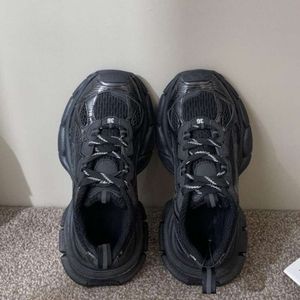 Сетчатые кроссовки Triple s Track 3xl Изношенная обувь Кроссовки Balencaiiga Paris 3xl Shoe Повышенная семейная мужская женская обувь с дышащим эффектом 47O5L