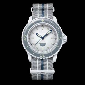 Omeg Blancp Designer Man Mens Mens Womens Sapphire Quartz S Watch 40.5mm Automatisk rörelse Klockor 904L Rostfritt nylonbältesband Lysande armbandsur 1735