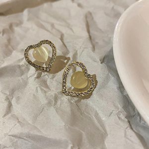 Stud Earrings Trendy Opal Heart Inlay White CZ Crystal Women Bride Jewelry Fine Accessories