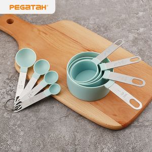 Ölçüm Aletleri 4pcsset Pişirme Ölçüm Kaşık Cupmultipurpose Kaşık PP Pişirme Aksesuarları Paslanmaz Steelplastik Tutamak Mutfak Gadgets Aracı 230422