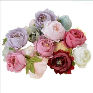 Fiori decorativi 50 pezzi testa di fiore artificiale rosa di seta per la decorazione domestica di nozze decorazione ghirlanda fai da te finta 6 cm