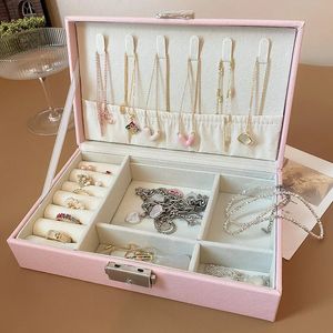Jewelry Boxes Travel Simple and Portable Jewelry Box High-end Lockable Earrings Dustproof Storage Box Large Capacity Display Box 231121