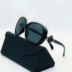 Occhiali da sole retrò nodo cinese donne occhiali da sole stile etnico ovale ragazze moda occhiali da sole con montatura grande uomini Gafas De Sol Mujer