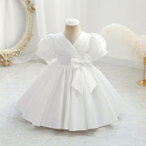Flickaklänningar 2023 Elegant klänning för barn Flower Weddings Infant Bowknot Ruched Baby Girls 1st Birthday Ceremonial Pageant Party Vestidos