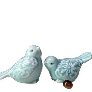 庭の装飾ペアマイクロランドスケープセラミック磁器をくり抜かれたカップルの鳥動物装飾宿主ホリデーギフト230422