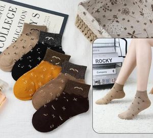 9style Designer Socken Männer Frauen Socke Mode Mesh Brief Gedruckt Kurze Söckchen Lässig Gestrickte Baumwolle Stickerei Mann Frau Warme Socke