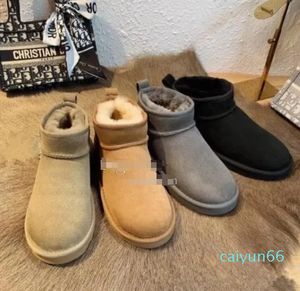 Hot Australia Classic Warm Boots Mini Half Snow Boot Winter Winter Ful Ful Ful Furry Furry Satin Clippers Slippers Box