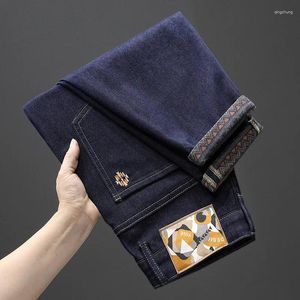 Jeans da uomo Autunno stile nazionale Stampa Alta tendenza di lusso Pantaloni aderenti in denim con piedi piccoli da uomo