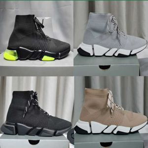 Strumpor Balenciagas High Designer Balencigas Sneaker Triple Shoes S Casual Knit Shoes Mesh Trainer Speed ​​Race 20 Runners Casual Trackers Sneakers With Box Size T