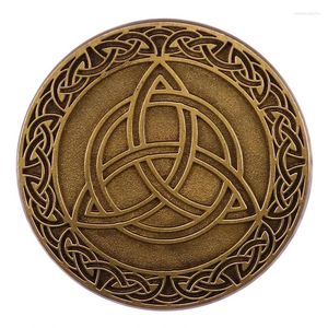Brooches Vintage Nordic Viking Triangle Celtic Knot Lapel Pins Backpack Jeans Enamel Brooch Women Fashion Jewelry Gifts Amulet Badge