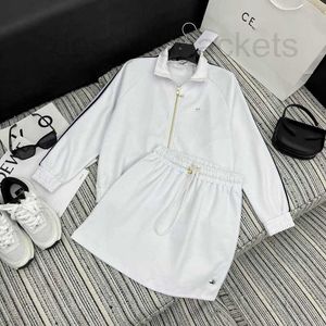 Two Piece Dress Designer Spring Summer New Simple Fashion Slimming Age Reducing Triumphal Arch Embroidered Jacket Coat with A-line Half Skirt Casual Set VG4Y