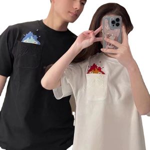 2024 Summer Loe Luo Family Flame Short Sleeve 남자와 여자 에디션 패션 브랜드 브랜드 카지노 주머니 자수 티셔츠 S-L