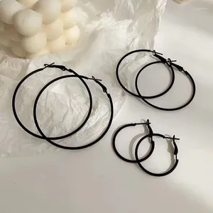 أزياء أقراط Hoop Retro Black Matte Hop Circle for Women Creative Brincos 2023 Trend Goth Jewelry Gift