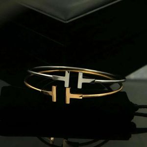 Pulsera Mujer Nowa luksusowa jakość moda dla kobiet biżuteria stalowa stal nierdzewna Open Mankiet Podwójna bransoletka Bransoleta Złota srebrna róża HI241S1959 JSRE