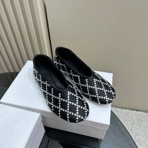 Moda Elbise Ayakkabı Kadınlar Rhinestone Dekoratif Mesh oyuk Mary Jane Ayakkabı Tasarımcı Loafers Lüks Rahat Bale Düz Dipli Deri Yürüyüş Ayakkabı