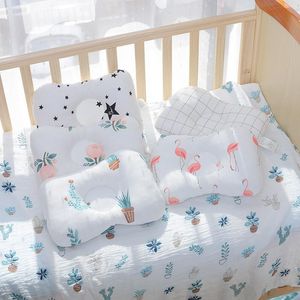 Poduszki Urodzone dziecko 100% bawełniana dzieci poduszka kreskówka śpiąca headrest pielęgnacja niemowlęta
