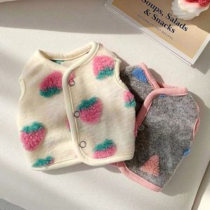 Dog Apparel Fashion Strawberry Dog Clothes Teddy Cat Jacket Puppy Soft Clothes Pet FallWinter Apparel Short Coat Corgi Open Top 231122