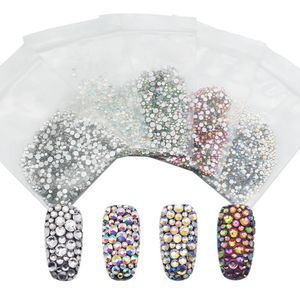 Nagelkonstdekorationer blandad storlek charm strass tillbehör glansiga kristall diy handtag platt rygg diamantdekorativa leveranser prts 1440 stycken 231121