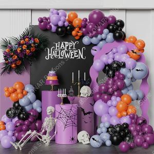 Decorazione per feste 162 pezzi Halloween Palloncini viola neri Kit arco ghirlanda Adesivo per pipistrelli Decorazione di compleanno spettrale Sfondo felice