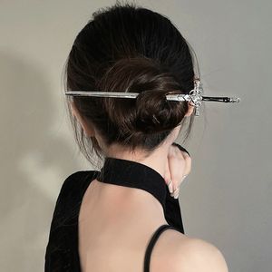 Other Jewelry Sets Punk Metal Sword Hairpin Chinese Simple Hair Sticks for Women DIY Hairstyle Design Tools Accessories Drop 230422