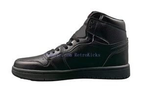 Partihandel 1s Essentials Black High Shoes Black Red Logo Basketball Sneakers till försäljning.