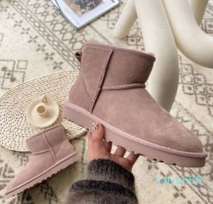 Klassiska varma stövlar Kvinnor Halv Snow Middle Boot Ankle Full Fluffy Furry Satin Boots Softies tofflor