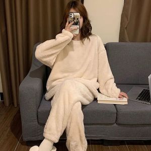 Women's Sleepwear Coral Fleece Pajamas for Winter Women Fleece Thickened Simple Loose Flannel Warm Outwear Home Wear Set 231122