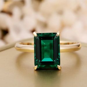 Bröllopsringar CXSJEREMY SOLID 14K 585 GUL GULL 8*11mm Lab Emerald Engagement Solitaire Ring for Women Jubileumsgåvor Fina smycken 231121