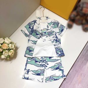 23ss conjunto infantil roupas de grife para meninos camiseta calça jaqueta terno decote redondo camiseta estampada de tigre puro manga curta camisa de lapela shorts Conjunto de três peças