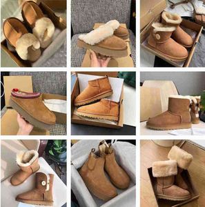 Tasarımcı Snow 1ugglie-05 Boots Avustralyalı Kadınlar Boot Bailey Dune Kestane Kış Tokası Kürk Yarım Diz Kısa Lady Sheepskin ve Entegre GSSI Saç Terici 985EGSD