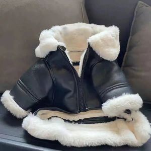 Cão vestuário roupas para animais de estimação inverno outono jaqueta quente pequena lã moda suéter filhote de cachorro legal casaco de couro chihuahua maltese yorkshire poodle 231122