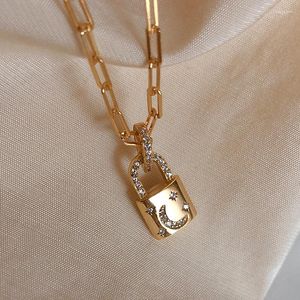 Hängsmycken trendiga utsökta 14k Real Gold Star Moon Lock Pendant Chain Halsband för kvinnor högkvalitativa smycken bling zirkonfest gåva