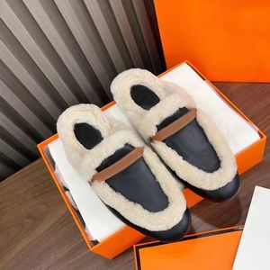 winter wool slippers Designer womens shoes Lazy Flat boots Baotou Flip flops Warm plush slipper lady Slides Suede with fur shoe Large size 35-41-42 With box leather