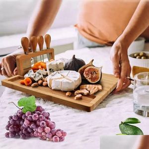 Chopping Blocks 14X11X0.6Inches Large Bamboo Cheese Chop Charcuterie Board With Cutting Tool Ideal Gift Kitchenware Wholesale Drop Del Dhmnh