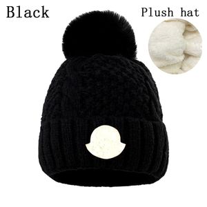 New Fashion Designer hats Men's and women's beanie fall winter thermal knit hat brand bonnet High Quality Hat Luxury warm cap L-18