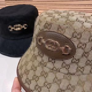 Kadınlar için yüz moda kova şapka şapkası erkek beyzbol kapakları beanie siyah beyaz balıkçı kovaları patchwork yüksek kaliteli sonbahar kış geniş kısrak şapkalar 24style s