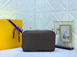 Hochwertige Luxurys Designer-Taschen Handtasche Geldbörsen Frau Mode Clutch Geldbörse Kettentasche #68366368