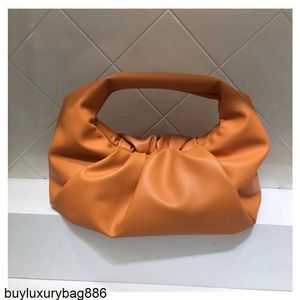 BottegavVeneta Totes Bolsas Bolsas De Ombro Bolsas 2023 Novo Couro Genuíno Nuvem Weave Plissado Axila Portátil Net Vermelho Moda Feminina Bolsa Um Ombro Mão HB0U