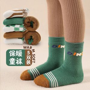 Çocuk SOCKS 5 Çift/Lot Çocuk Erkek Kız Çorap Pamuk Pamuk Kış Kış Velvet Karikatür Bebek Retro Nefes Alabilir Sıcak Zemin Sıcak Anti-Sıcak Kızlar Çorap 231121