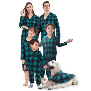 Conjunto de pijamas combinando para a família, mãe, filha, pai, filho, cachorro, bebê, cachorro, natal, aparência familiar, macio, xadrez, roupa de dormir grossa, quente, pijamas 231122