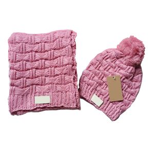 Set di due pezzi per cappello sciarpa UG Set di nuovi berretti lavorati a maglia caldi autunno e inverno