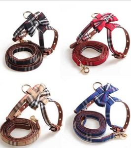 Moda cão trela tração corda bowknot pet arnês para pequeno e grande cão puxar ajustável cão trela colete clássico correndo trela t9695948