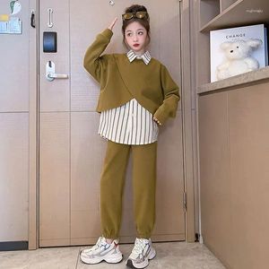 Set di abbigliamento Bambini Primavera Autunno 3 pezzi Camicia a maniche lunghe a righe Moda Top Pantaloni sportivi Abito coreano Abiti per ragazze Tuta per bambini